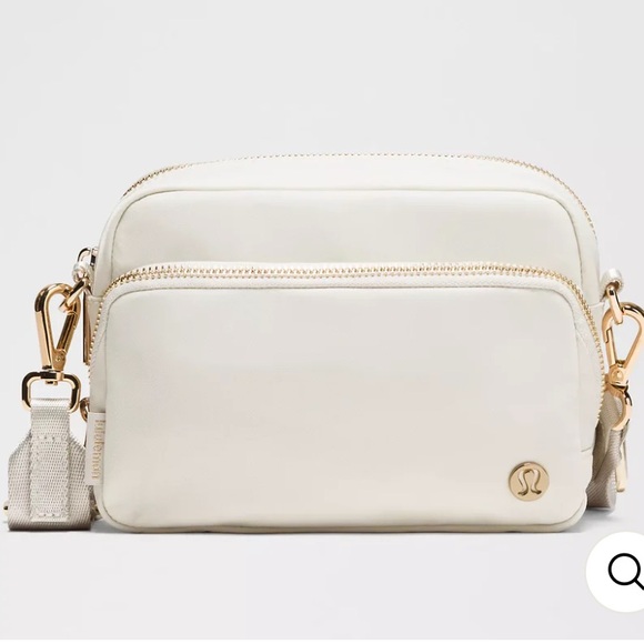 Lululemon Everywhere Crossbody Bag 2L Metal Hardware - Picture 1 of 8